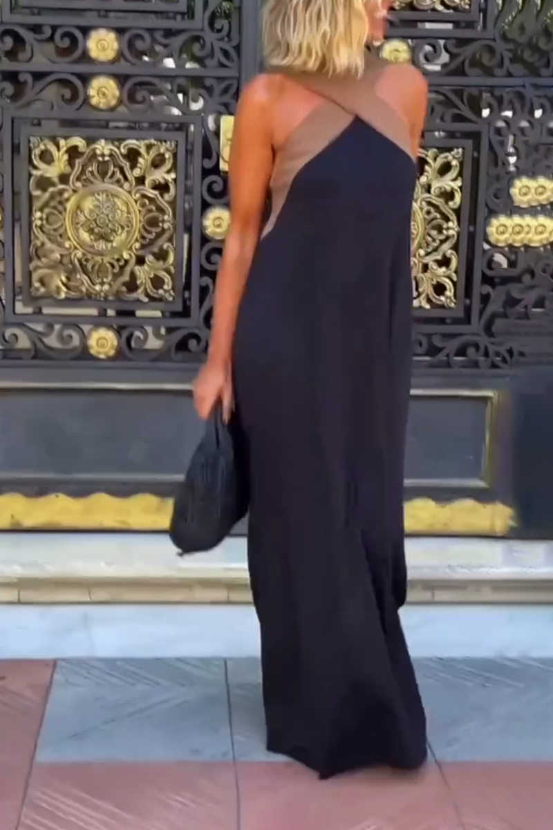 Vestido sin mangas con cuello halter cruzado y costuras