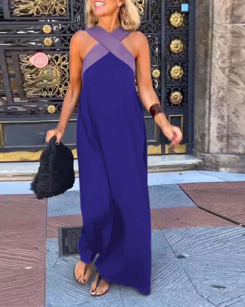 Vestido sin mangas con cuello halter cruzado y costuras